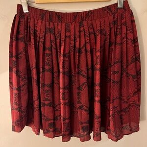 Banana Republic (Outlet) Red Snake Print Skirt S